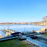 Apartment Zuraw Z Widokiem Na Jezioro Drweckie Royal Aparts