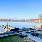 Zuraw Z Widokiem Na Jezioro Drweckie Royal Aparts Apartment *
