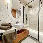 Apartment Zuraw Z Widokiem Na Jezioro Drweckie Royal Aparts