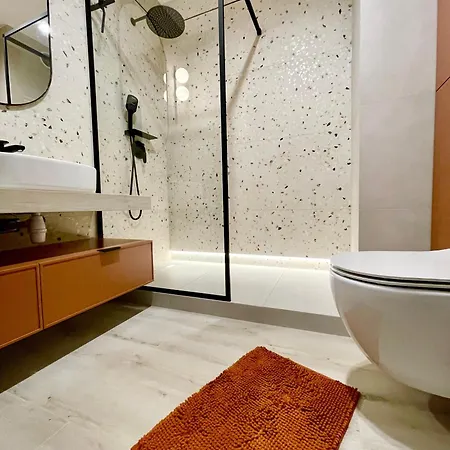 Zuraw Z Widokiem Na Jezioro Drweckie Royal Aparts * Ostroda