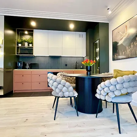 Zuraw Z Widokiem Na Jezioro Drweckie Royal Aparts * Ostroda