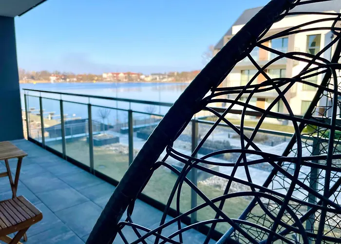 Zuraw Z Widokiem Na Jezioro Drweckie Royal Aparts Ostroda