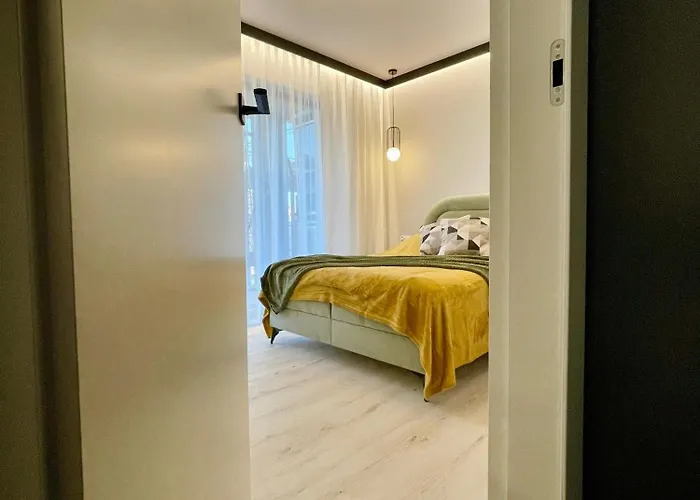 Zuraw Z Widokiem Na Jezioro Drweckie Royal Aparts Ostroda