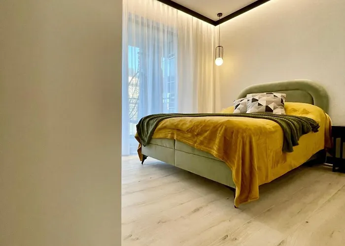 Zuraw Z Widokiem Na Jezioro Drweckie Royal Aparts Apartment Ostroda