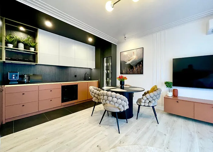 Zuraw Z Widokiem Na Jezioro Drweckie Royal Aparts Apartment Ostroda