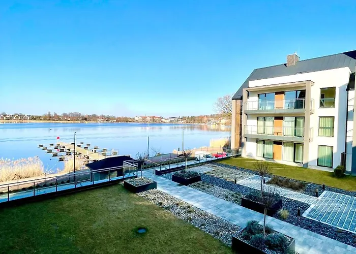 Zuraw Z Widokiem Na Jezioro Drweckie Royal Aparts *