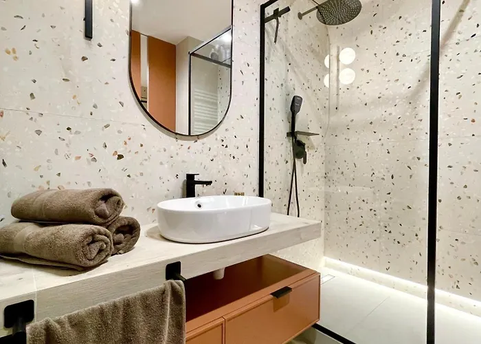 Apartment Zuraw Z Widokiem Na Jezioro Drweckie Royal Aparts