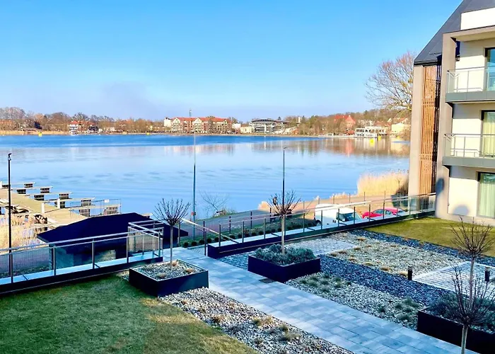 Zuraw Z Widokiem Na Jezioro Drweckie Royal Aparts Apartment